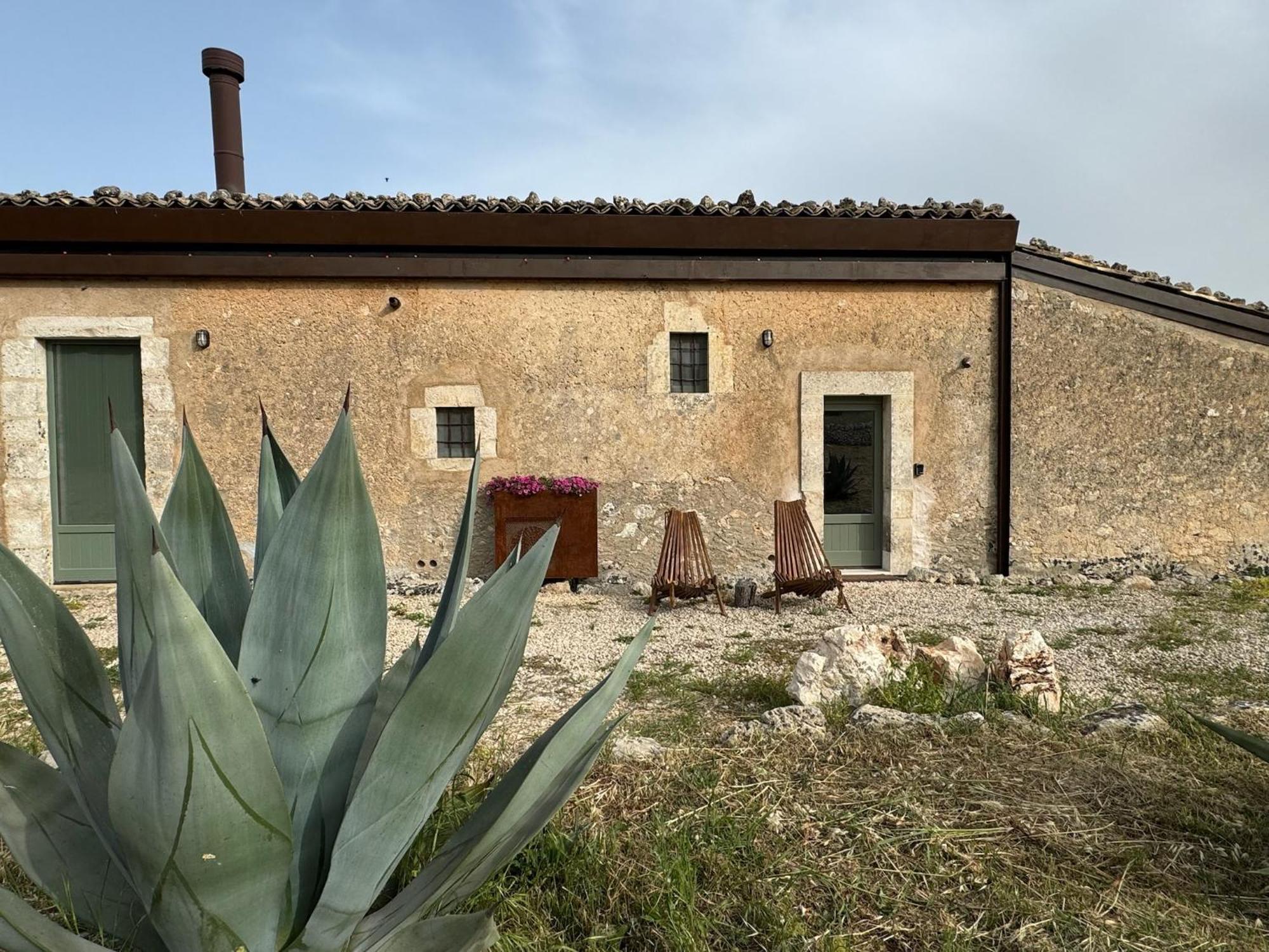 Casa Farfaglia Guest House Noto Exterior photo